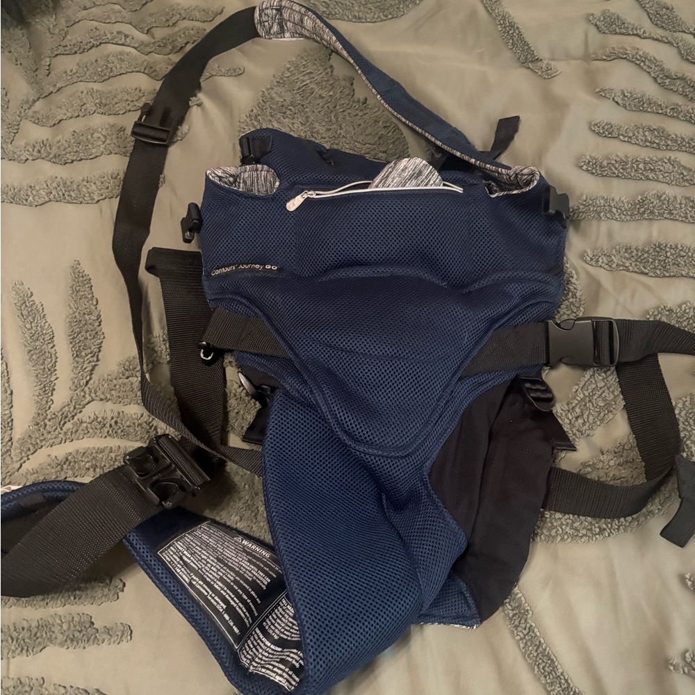 Baby and toddler carrier-contours journey GO